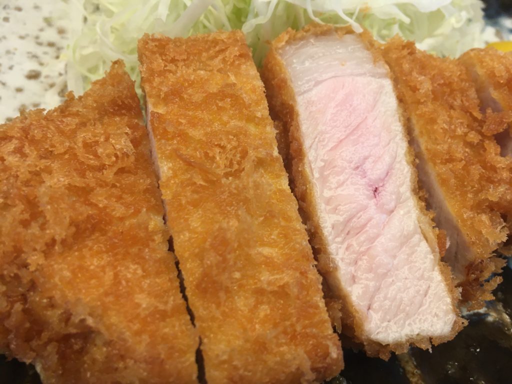 高田馬場のとんかつひなた すべて厳選した国産豚肉を使用した人気店