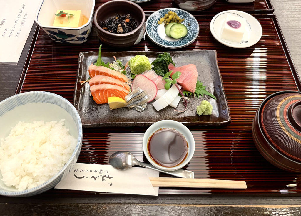 美味しい日本料理ランチ を、銀座 日本料理 むとうで！